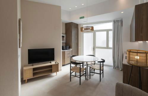 Marina Azura - Photo 38