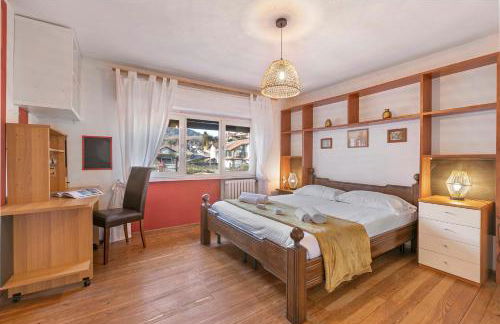 La Lanterna Swimming Pool Retreat - Happy Rentals - Foto 9