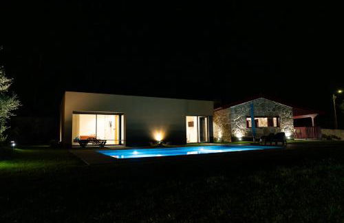 Casa Encosta do Monte - Foto 23