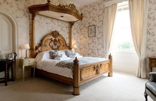 Burton Court - Foto 17