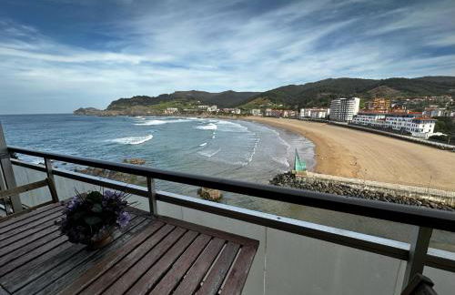 Bakio, magnificas vistas a la mar - Foto 1