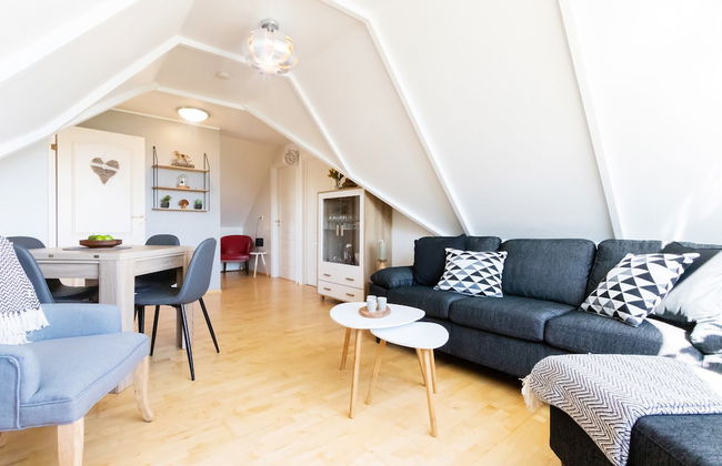 Apartment F11 - Photo 1