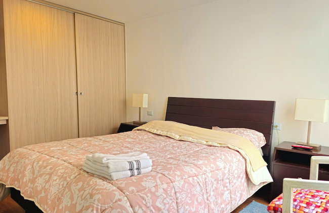 Súper Apartamento TV Wi Fi y parqueadero - Foto 5