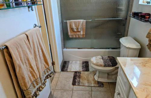 5 Minutes to South Bay Beaches! Private 2 bedroom 2 bath 2 level home with patio Excellent value! - Foto 64