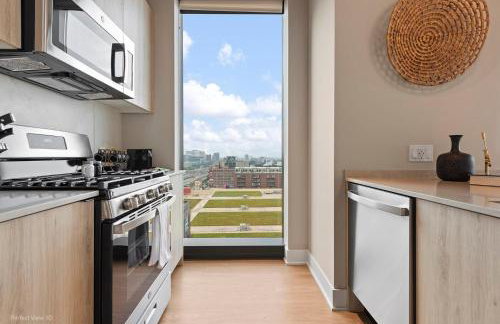 Sage Modern Apartments Near Union Park in West Loop - Photo 22