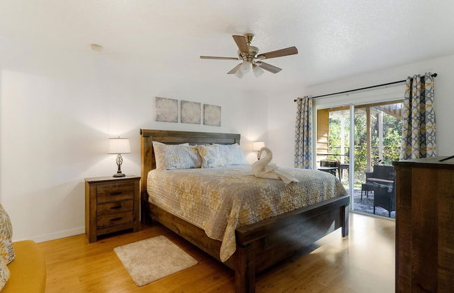 Villas at Island Club Community, Pools, Jacuzzi and More! - Photo 8