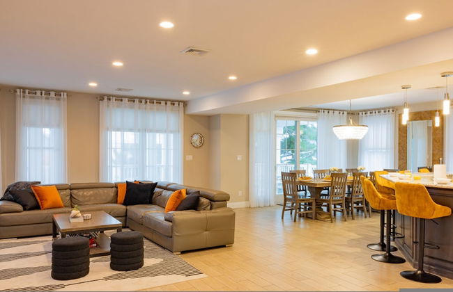 Spacious 6BR Beach Home With Elevator Decks - Ideal for Family Holidays Winter Escapes - Foto 26