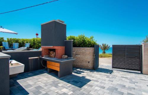 MY DALMATIA - Beach house Festini with private jacuzzi & sea view - Foto 7