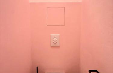 Poets Place Design Apartment in Kreuzberg - Photo 11
