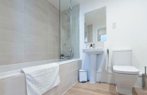 Tranquil Cotswolds Retreat- Stylish 1 Bed - Foto 8