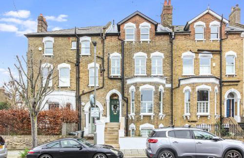 Large Modern Family Wandsworth Home - Sleeps 12 - Foto 37