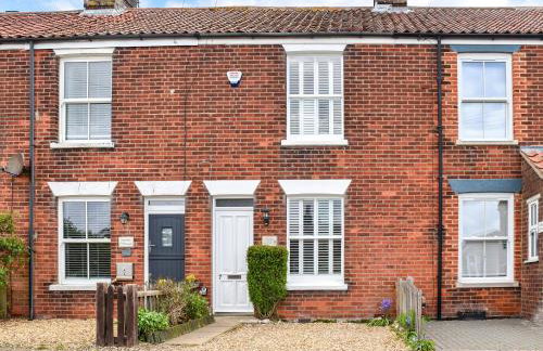 Daisy Cottage - Photo 2