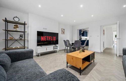 Luxury Apartment Heart of Didsbury - Photo 29