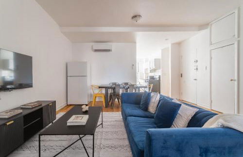 Spacious 3BR - Walk to Times Square, Empire State Building and more! - Foto 3