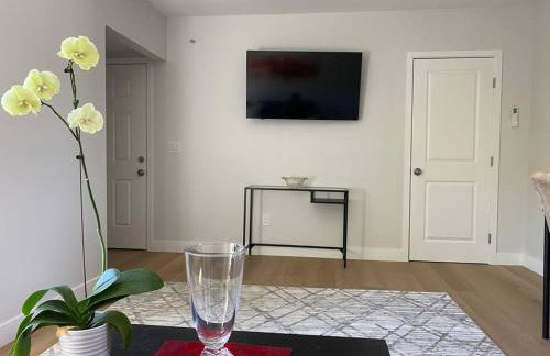 4 Stanford! Furnished Apartment, Gated Parking, Laundry - Foto 21