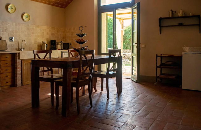 Villa in Tuscany Near Medieval Ghizzano - Photo 14