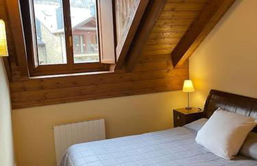 Apartamento dúplex en Benasque - Photo 4