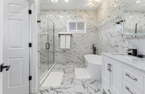 Family 4BR Retreat with Games and Fun for ALL - Photo 34