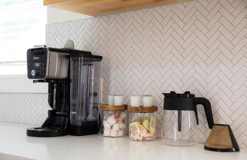 LUX ~Pet Friendly Richardson 3 bedroom 1 story Home~ - Foto 16