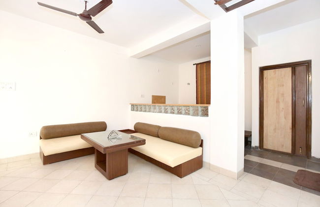 OYO 10976 Home Cheerful 2BHK Scenic Barog - Foto 21