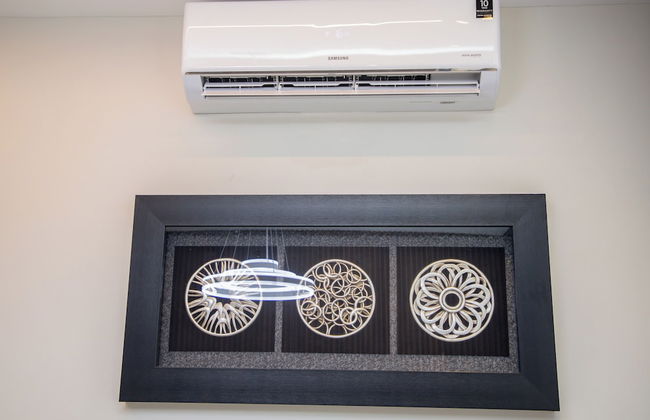 unreal homes - Photo 61