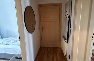 2-Zi-Wohnung und Parkplatz für Geschäftsreisende - Foto 2