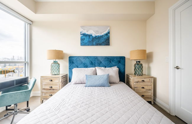 Modern Apartments in North York - Photo 5