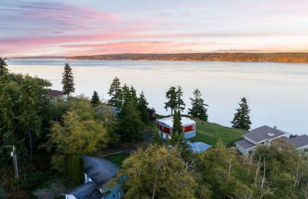 Incredible Water Views, Deck Relaxing Retreat Greenbank Getaway by Avantstay - Foto 6