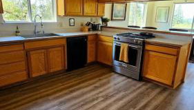 Mountain Bliss Ranch - Hot tub and River Trails - Foto 4, stove