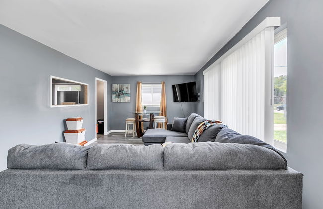 Cozy Retreat In Cincinnati 3 Bedroom Home by RedAwning - Foto 13