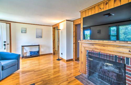 Pet-Friendly Yard! Fun Family Home in Cape Cod - Foto 12