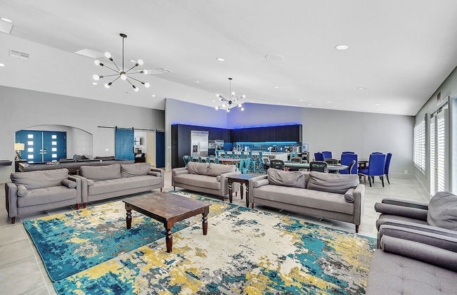 Villa - 8 Bedrms 5 Bths 15 Beds - Foto 31