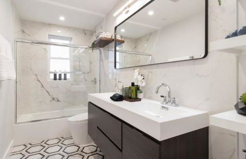 3BR2Bth MIT Harvard TD Garden BOS 2 Parking Spaces - Photo 3