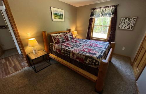 1800ML - As Seen on TV 1 mile from skiing great views hot tub fire pit beach Pool gym passes - Foto 23