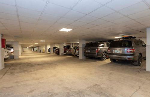 NEW! Marriott Slope View Ski in Ski out Luxury Studio Sleeps 4 Full kitchen, Amenities & Fee Parking - Foto 36