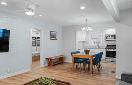 Peaceful Getaway with Renovated Amenities - Foto 16