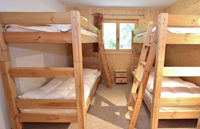 Chalet in Riddes Near Ski Lift Les 4 Vallees - Foto 3