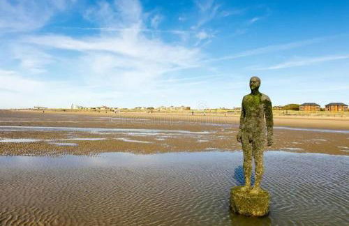 #94 Lux Crosby Gardens Apartment - 10 mins to Crosby Beach - Sleeps 4 - " Perfect for Business travelers and Small Families - Free Parking" - Foto 5