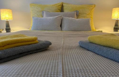 Kleine hübsches Apartment,Sauna im Haus, Hunde willkommen, nahe Park, Waldeisenbahn, Hermansbad, UNESCO Geopark, Nähe polnischer Markt, Top Lage für Ausflugsziele zum Wandern oder Radfahren - Foto 1