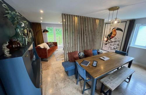 Trewhiddle Retreat V5 by Together Travel - Luxury 4-Bedroom Villa - Foto 8