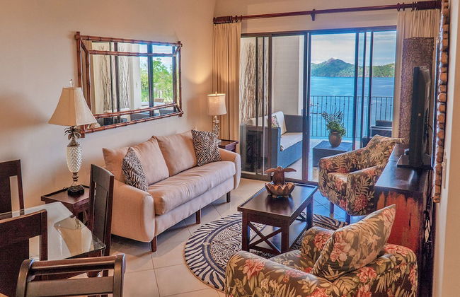 Ocean View Luxury Condo at Flamingo Towers - Photo 9