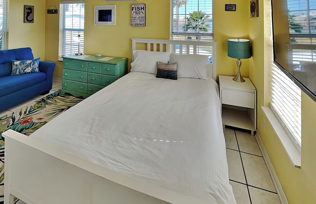 Rockport Redfish Cottage by Miss Kitty’s - Foto 18