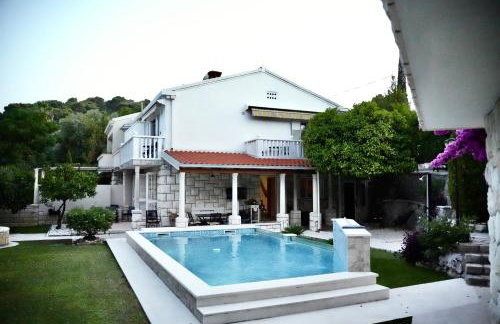 Villa Nada - Photo 4