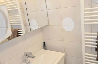 2 x Apartments bei Augsburger Platz 1x Nr 5 - Studio Apartment mit Balkon und Parkplatz und 1 x Nr5-B - 2 ZW ohne Balkon und Parkplatz - Foto 22