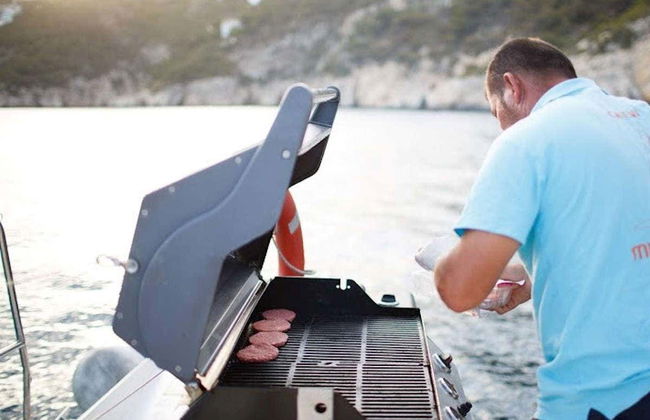 Balade en catamaran avec barbecue - Photo 3