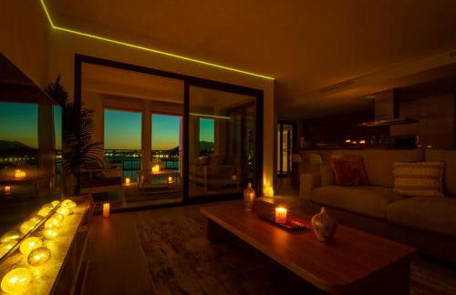 MARBELLA BANUS SUITES - Harbour Seafront Apartment - Foto 11