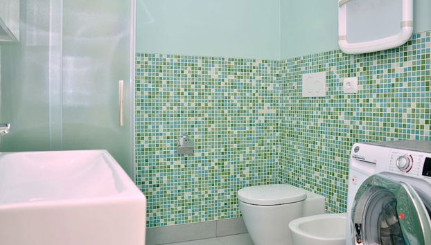 Charming Studio Apartment With Garden View - Foto 5, Servicios del cuarto de baño