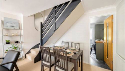 Modern Coastal Cottage, Hottub, Parking, Pets welcome - Foto 4