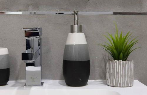 75-1A NEW Prime UES W D in unit Elevator - Foto 22