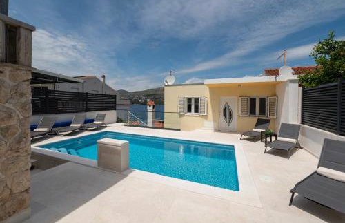 Lavanda Residence with Heated Pool Trogir Split - Foto 5